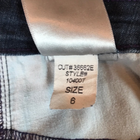 NYDJ Trouser Style Dark Wash Jeans Size 6 - Picture 6 of 6